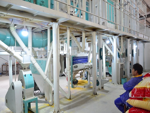 <a href=http://www.hybridh.cn/product/6/ target=_blank class=infotextkey>玉米加工設(shè)備</a>