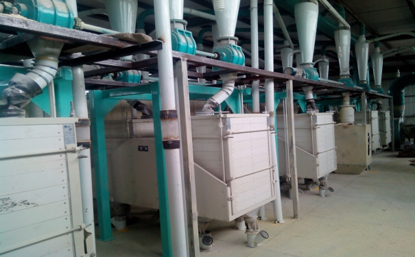 <a href=http://http://www.hybridh.cn/product/ target=_blank class=infotextkey>玉米加工成套設(shè)備</a>